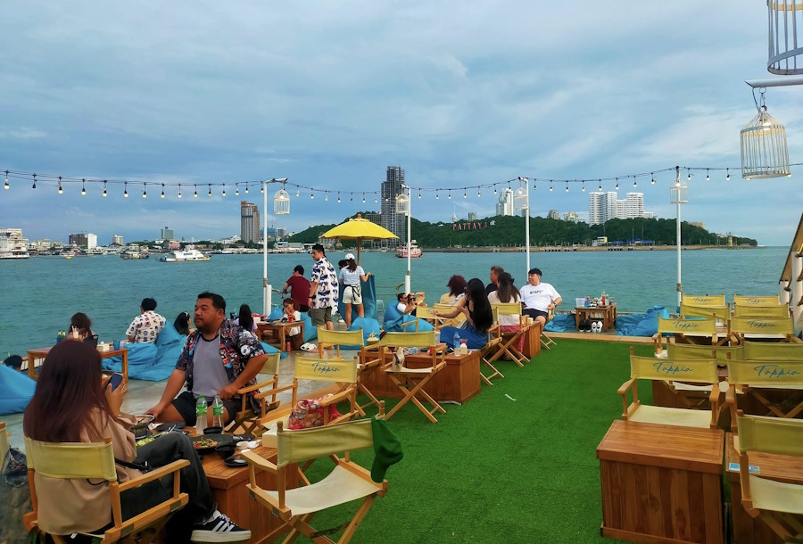 Tappia Floating Cafe