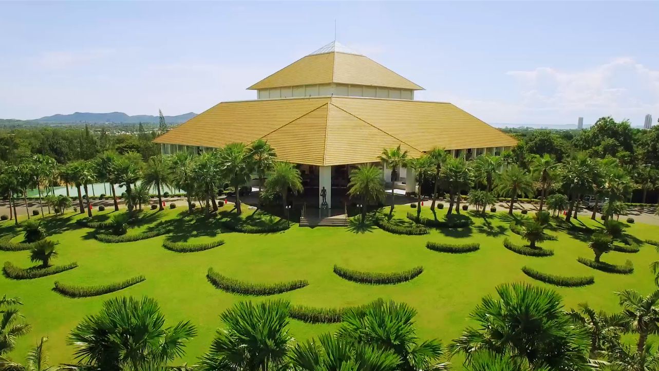 Phoenix Gold Golf & Country Club