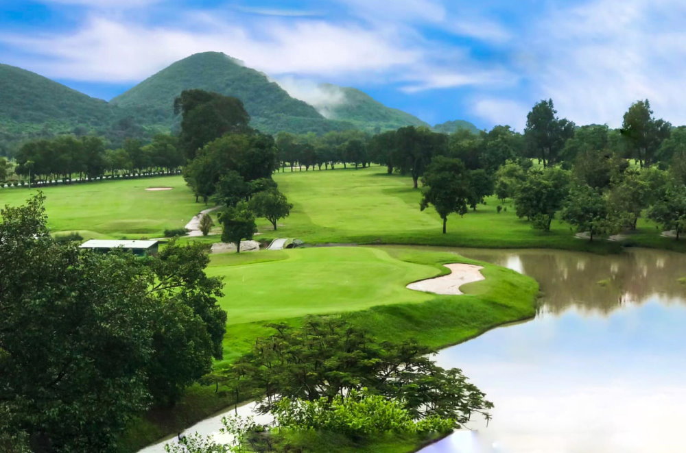 Plutaluang Royal Thai Navy Golf Course