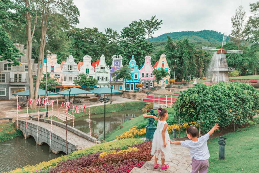 Strawberry Town