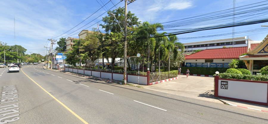 Sri Racha Immigration Office