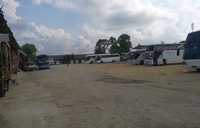 Ban Phe Bus Terminal