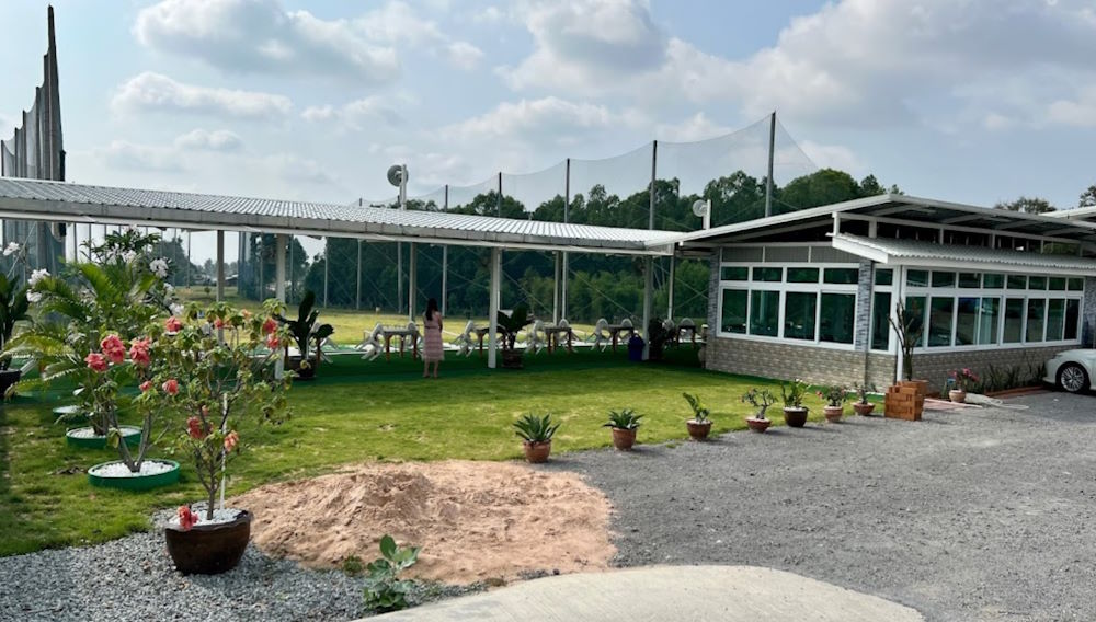 Khao Wai Driving Range