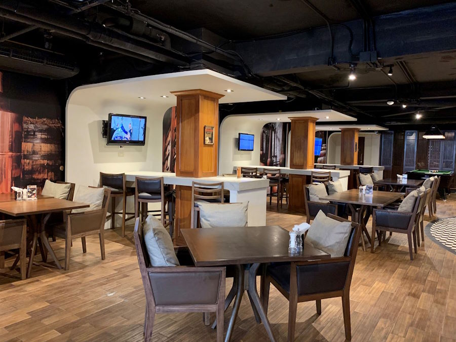 Dicey Reilly's - Avani
