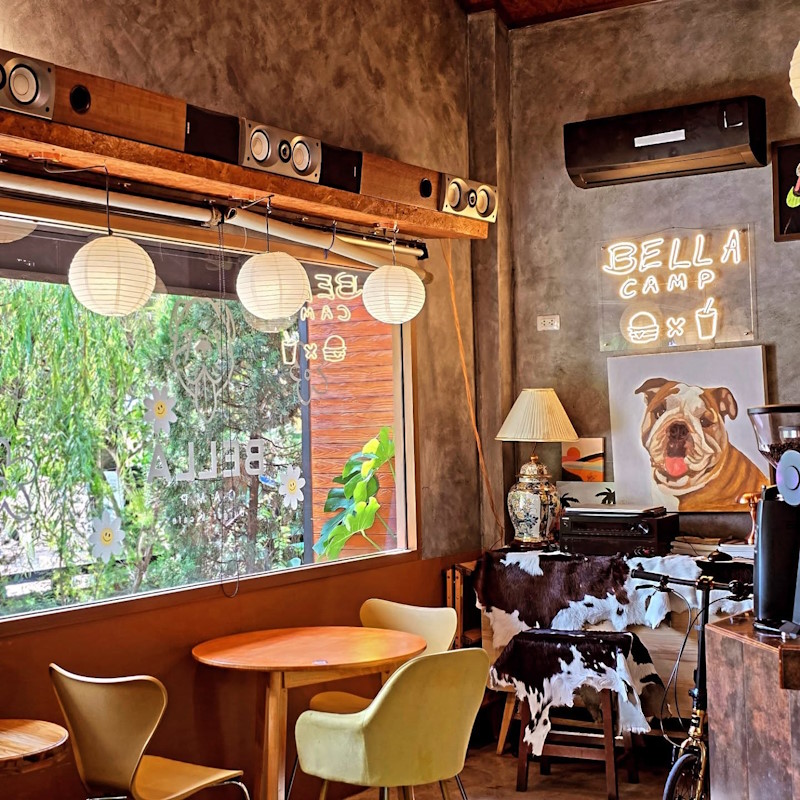 Bellacamp Coffee and Burger